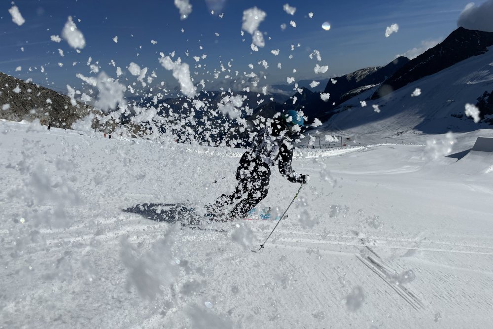 Sjezdové lyže - PERFORMANCE